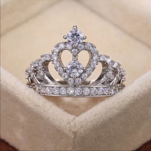 New Crown 925 Sterling Silver Sapphire Ring - Picture 4 of 6